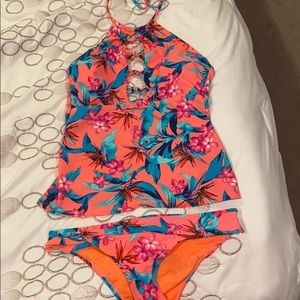 🌴2/$15 Orange Floral Print Tankini Swimsuit Set